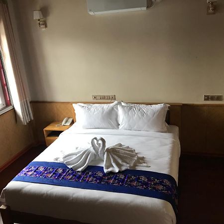 Silver Lake Hotel ยองชเว ภายนอก รูปภาพ