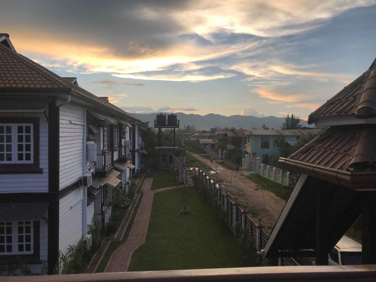 Silver Lake Hotel ยองชเว ภายนอก รูปภาพ